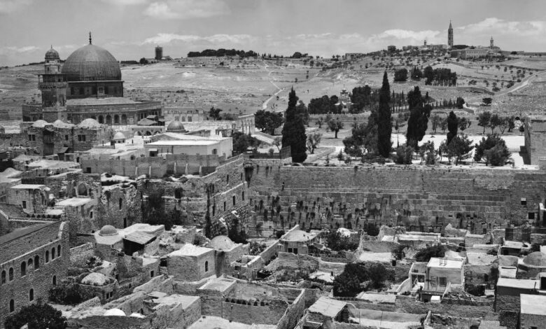 مجموعة صور توثق ملامح القدس وتحولاتها خلال قرن — الجزيرة نت