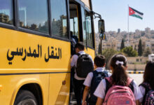 طفل أردني يصاب بعد مساعدته زملاءه على الهروب من حافلة مدرسية — الجزيرة نت