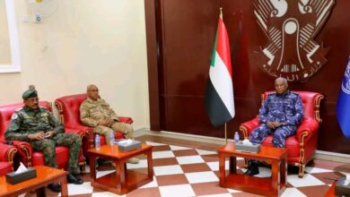 وزير الداخلية السوداني يبحث مع والي غرب كردفان الأوضاع الأمنية والإنسانية — صورة وكالة السودان للأنباء