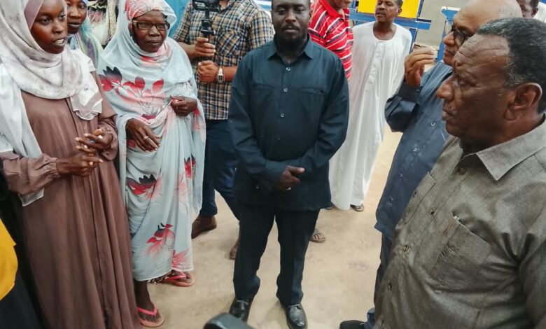 والي الجزيرة يتعهد بدعم مطالب قرية الرحمانية وتحسين الخدمات الأساسية — صورة وكالة السودان للأنباء