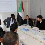 حاكم إقليم دارفور يعرض في برلين تطورات السودان أمام ممثلي مراكز دراسات وإعلام — صورة وكالة السودان للأنباء