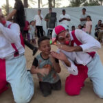 مدرسة سيرك متنقلة تحاول منح أطفال غزة فسحة مرح وسط الحرب — الجزيرة نت