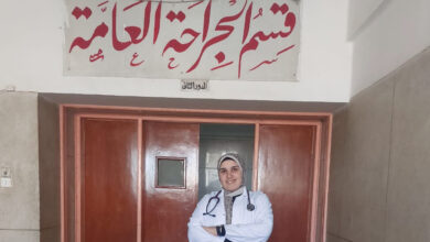 فيفي فتحي.. ممرضة مصرية عادت للدراسة في 25 وفازت بلقب الطالبة المثالية — الجزيرة نت