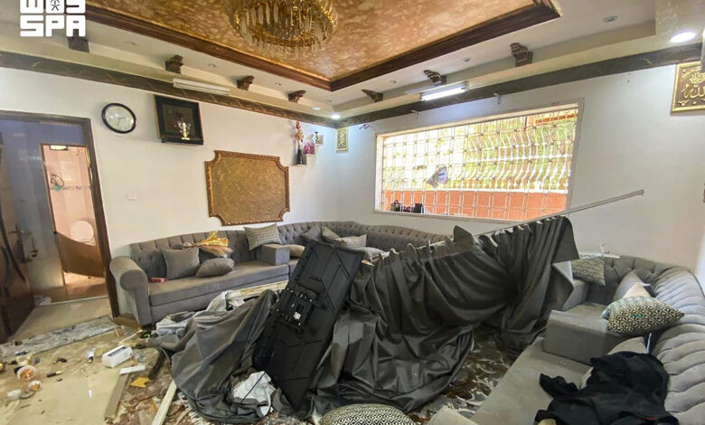الدفاع المدني السعودي يعلن إصابة 6 أشخاص بمقذوف في نجران — الجزيرة نت / AFP