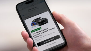 هوغو بورفيريو لاعب وست هام السابق يعمل سائقاً لدى أوبر في لشبونة — الجزيرة نت