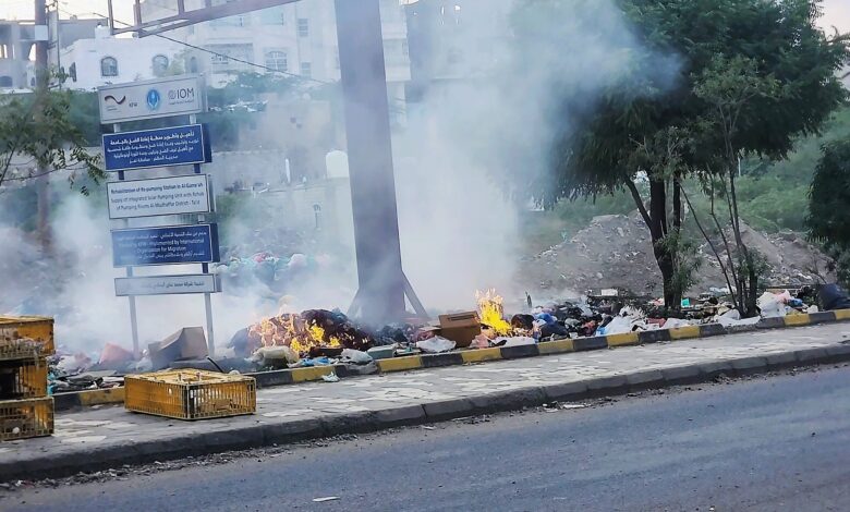 تعز تحت ضغط المواجهات: تعثر التنقل وتفاقم أزمات الغاز والمياه والغذاء — الجزيرة نت