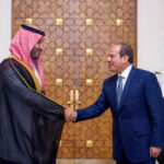 مصر تبحث مسار دعم السعودية وسط تأجيل برلماني للتصويت على التفويض — الجزيرة نت / Reuters