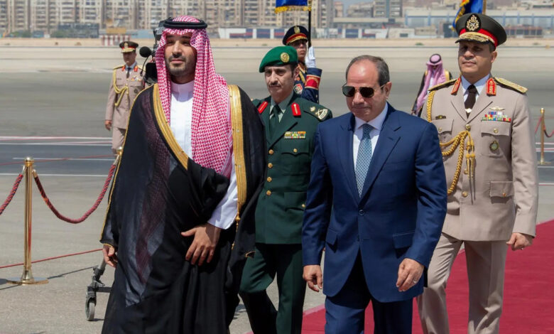 مجلس الدفاع الوطني المصري يعلن دعمه للسعودية لحماية أمنها واستقرارها — الجزيرة نت